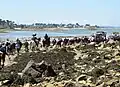 Après la traversée, il  reste un bout de chemin pour accéder à l’Ile Saint-Gildas.