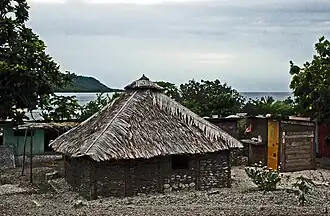 Maison de village, Natapau, Lelepa.