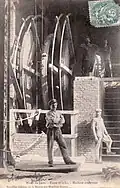 Fosse no&nbsp;2 : machine avaleresse.