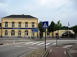La gare et le char Sherman (2007).