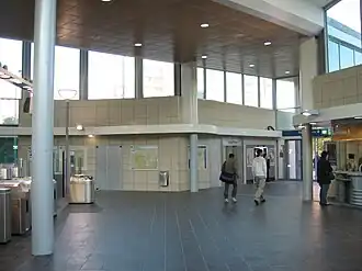 L'intérieur.