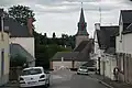 Le centre du bourg des Forges : l'église et le monument aux morts.