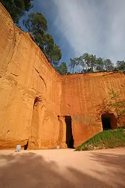 Entrée des mines de Bruoux (Gargas)