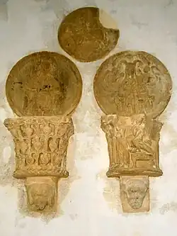 Anciens chapiteaux.
