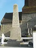 Le monument aux morts.