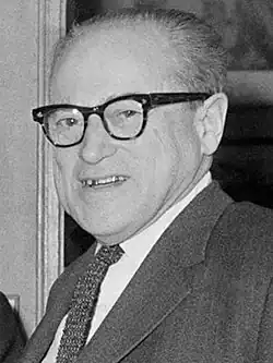 1962
