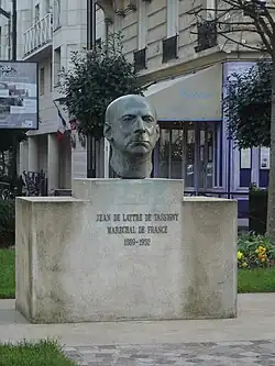Monument au maréchal de Lattre de Tassigny.
