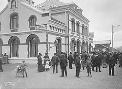 En 1907.