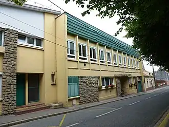 Lières
