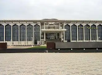 Façade du Palais du Sénat.