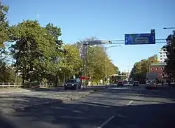 Lidingövägen à Storängsbotten.
