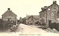 Liffré ː l'arrivée par la route de Chasné au début du XXe&nbsp;siècle (carte postale).