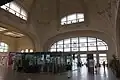 Hall et coupole de la gare.