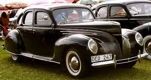 Berline 4 portes, 1939.