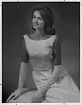 Photographie montrant Miss Candada 1965, Linda Douma