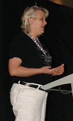 Description de l'image LisaStevens2009Ennies.JPG.