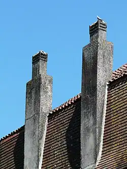 Cheminées.
