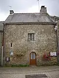 Vieille maison à Lizio datant de 1640.
