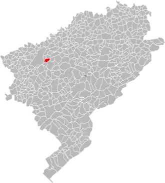 Vue d'une carte indiquant l'emplacement d'une commune dans son département.