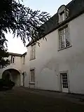 Partie gauche de la façade nord.