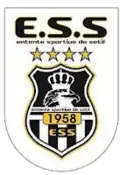 Logo avec 4 étoiles pour célébrer le 4e titre de Championnat de l'équipe(2009)