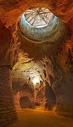 Chapelle troglodytique.