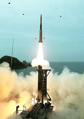 L-SAM