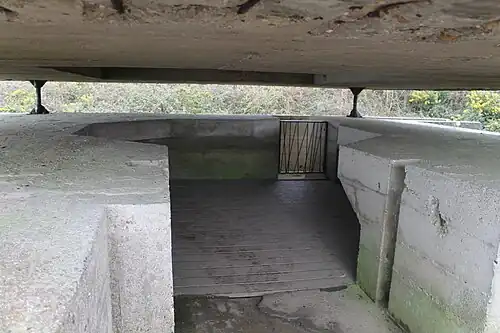 Photo de l'intérieur d'une casemate.