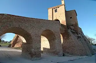 Image illustrative de l’article Château de Loretello