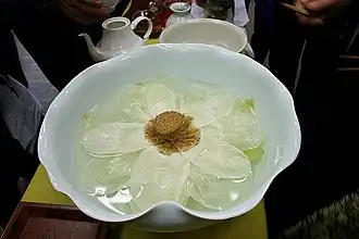 Thé au lotus à la fleur de Lotus