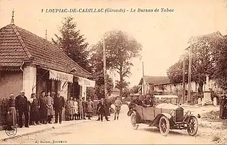 Le bureau de tabac.