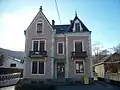 Bureau de poste et banque postale.
