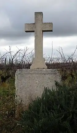 Le calvaire reconstitué de Macheron (famille Tugnot de Lanoye).