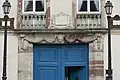 Porte d'entrée.
