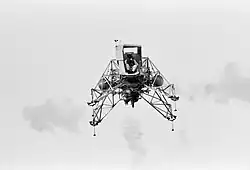 Le 16 juin 1969, un LLTV, piloté par l'astronaute Neil Armstrong, effectue un vol de contrôle à Ellington AFB. La durée totale du vol est de 5&nbsp;minutes et 59&nbsp;secondes, et l'altitude maximale d'environ 300&nbsp;pieds (100&nbsp;m).