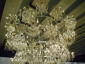 Lustre d'Ai Weiwei.