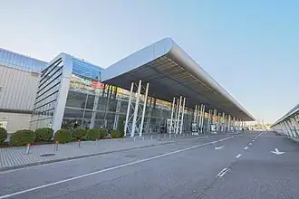 Image illustrative de l’article Aéroport international de Lviv