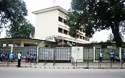 Intérieur du lycée Joss.