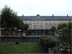 Cour intérieure.