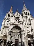 Façade de l'église Saint-Nizier