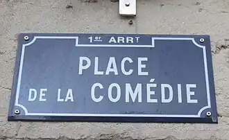 Voir la plaque.