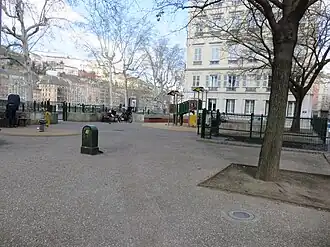 Voir la photo.