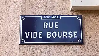 Voir la photo.