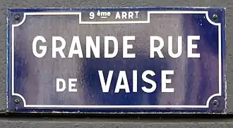 Voir la plaque.