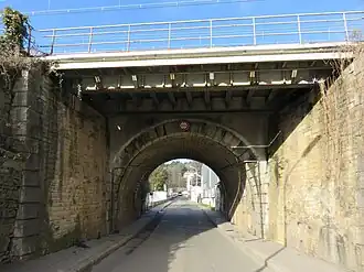 Tunnel sous les voies ferrées (vue vers l'ouest).