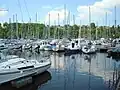 Le port de Lyvet vu des pontons.