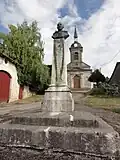 Le monument à Dom Calmet.