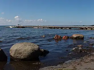 Le port de Mölgi.