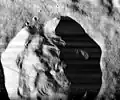 Gros plan de Mösting du Lunar Orbiter 3.