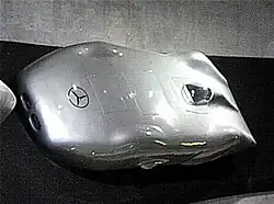 Photo de la Mercedes-Benz W125 Rekordwagen que Caracciola mena à 432,7 km/h en janvier 1938.